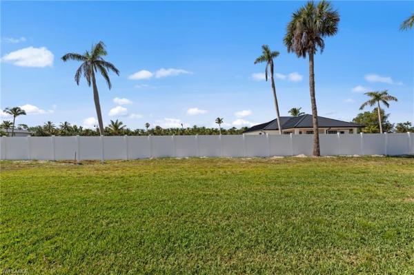 Fort Myers, 12337 Sweet Kiwi Ln, Fort Myers, Florida 33908, image 2