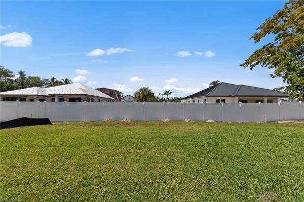 Fort Myers, 12307 Sweet Kiwi Ln, Fort Myers, Florida 33908, image 2