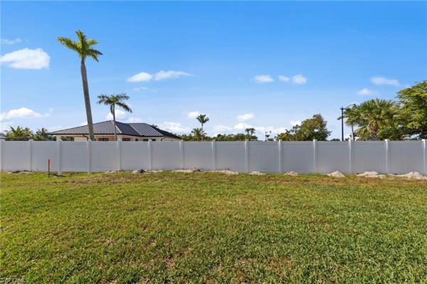 Fort Myers, 12349 Sweet Kiwi Ln, Fort Myers, Florida 33908, image 2