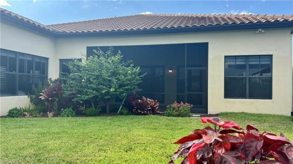 5226 Ferrari Ave, Naples, Florida 34142, image 3