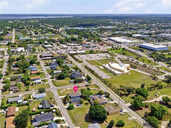 Dixon Park, 2303 S Ben St, Fort Myers, Florida 33916, image 2