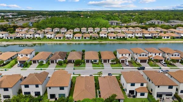 Fronterra, 8968 Madrid Cir, Naples, Florida 34104, image 2