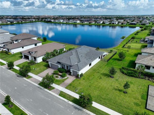5153 Julienne Rd, Naples, Florida 34142, image 2