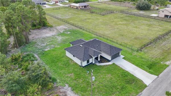 Lehigh Acres, 1011 Eighth Ave, Lehigh Acres, Florida 33972, image 3