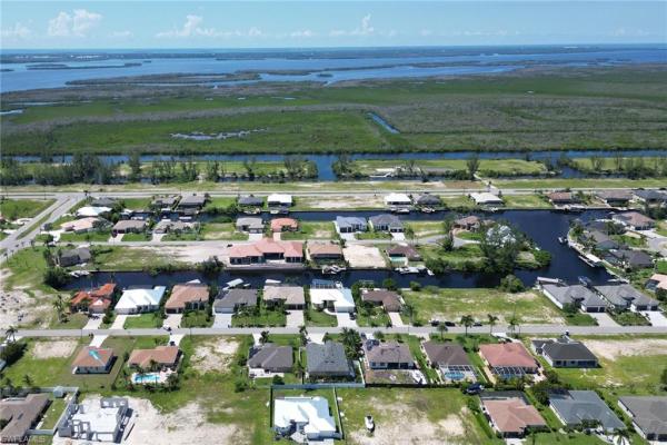 Cape Coral, 109 38th Pl, Cape Coral, Florida 33993, image 3
