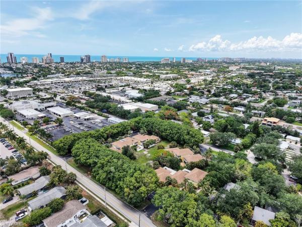 1201 Solana Rd #7, Naples, Florida 34103, image 1