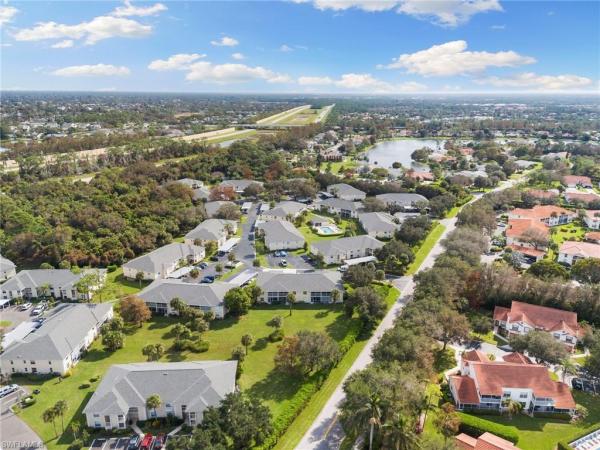 685 Squire Cir #204, Naples, Florida 34104, image 2