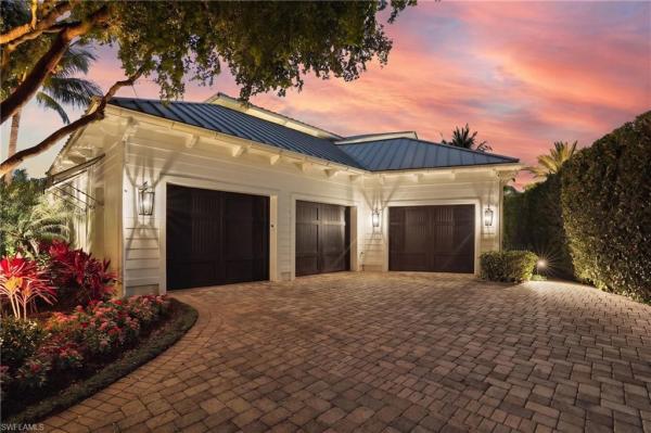 Aqualane Shores, 1870 S 4th St, Naples, Florida 34102, image 3