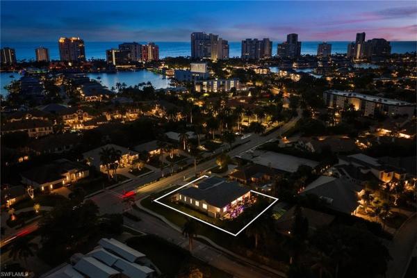 Park Shore, 623 Park Shore Dr, Naples, Florida 34103, image 1