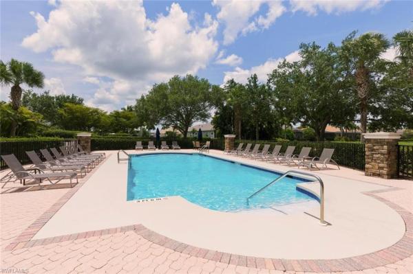 10554 Smokehouse Bay Dr #201, Naples, Florida 34120, image 1