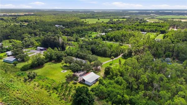 Fort Myers No HOA, 17900 Devore Ln, Fort Myers, Florida 33913, image 3