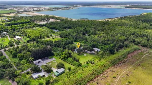 Fort Myers No HOA, 17900 Devore Ln, Fort Myers, Florida 33913, image 1