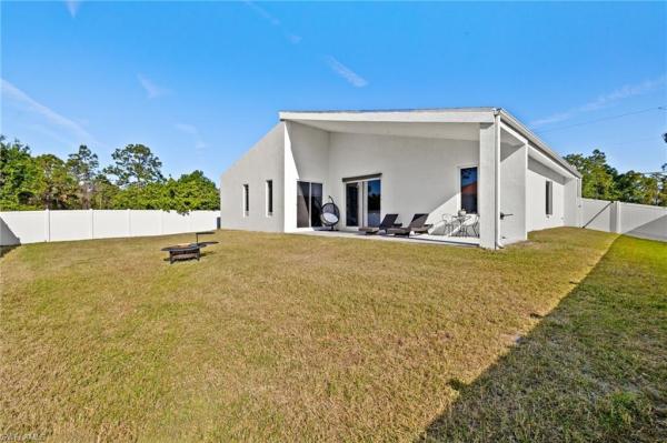 Lehigh Acres Residential, 840 E Carpenter St, Lehigh Acres, Florida 33974, image 1