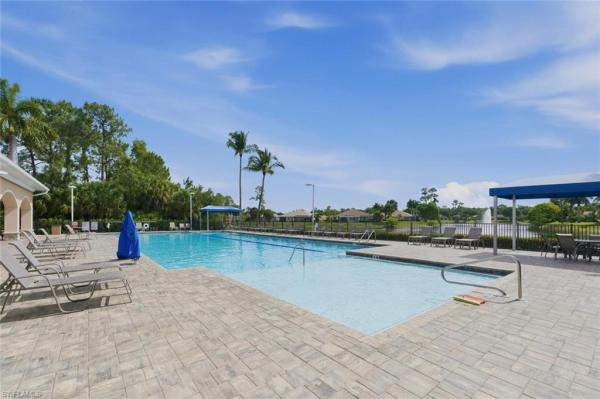 7685 Meadow Lakes Dr #1301, Naples, Florida 34104, image 3