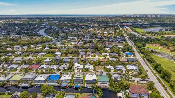 Paradise Village, 27041 Flamingo Dr, Bonita Springs, Florida 34135, image 2