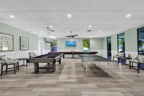 Villas Of Park Shore, 4008 Crayton Rd #A1, Naples, Florida 34103, image 2