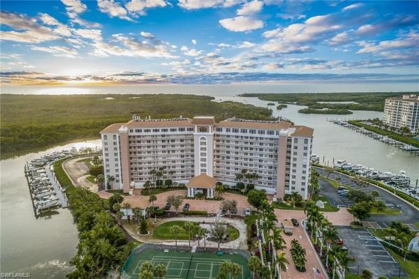 13105 Vanderbilt Dr #808, Naples, Florida 34110, image 2