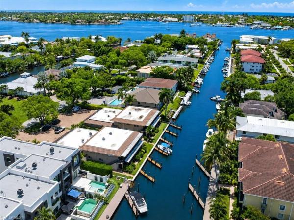 1533 Chesapeake Ave #A5, Naples, Florida 34102, image 3
