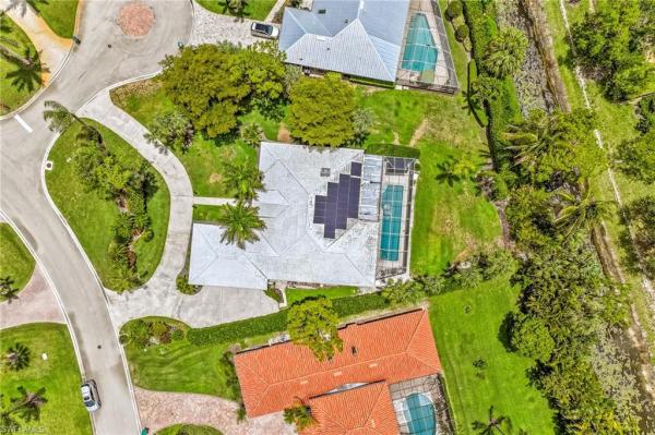Imperial Golf Estates, 2205 Noble Ct, Naples, Florida 34110, image 2