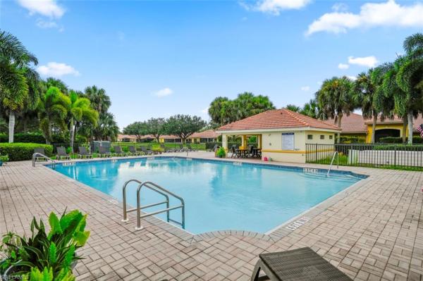 Vistanna Villas, 9032 Aegean Cir, Lehigh Acres, Florida 33936, image 2