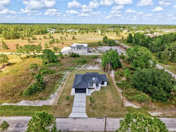Lehigh Acres, 1119 E Earhart St, Lehigh Acres, Florida 33974, image 1