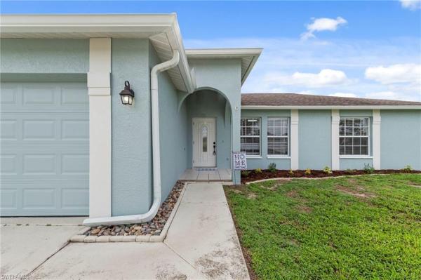 San Carlos Park, 18435 Heather Rd, Fort Myers, Florida 33967, image 2