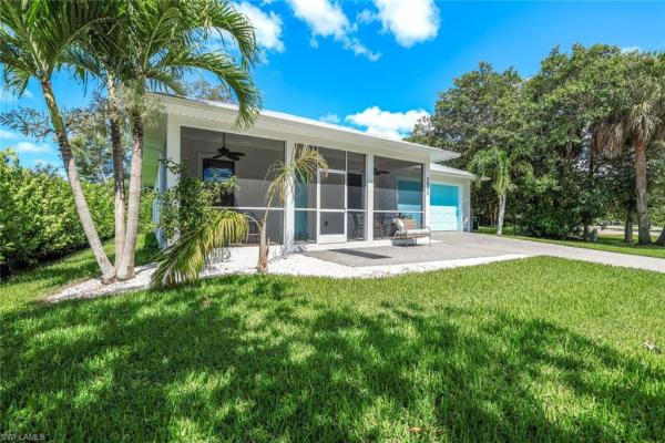 Lake Kelly, 3980 Full Moon Ct, Naples, Florida 34112, image 3