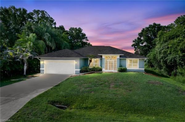 Lehigh Acres Residential, 2707 W 7th St, Lehigh Acres, Florida 33971, image 1