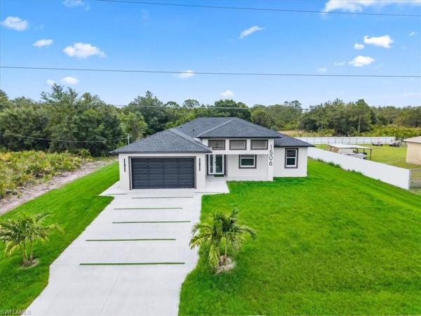 Lehigh Acres, 1506 N Richmond Ave, Lehigh Acres, Florida 33972, image 3