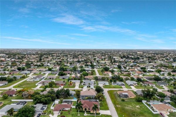 Cape Coral, 317 18th Ter, Cape Coral, Florida 33990, image 3