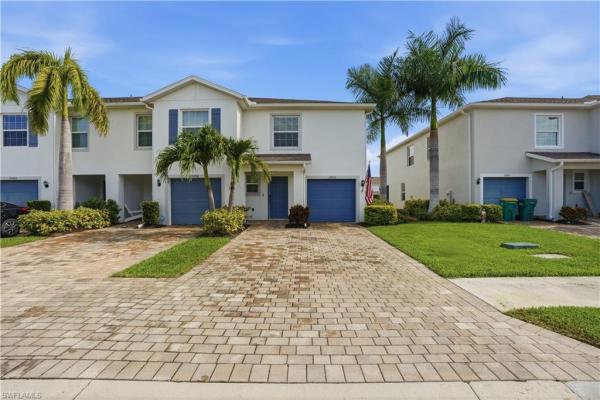 Meadowood, 15054 Wildflower Cir, Naples, Florida 34119, image 1