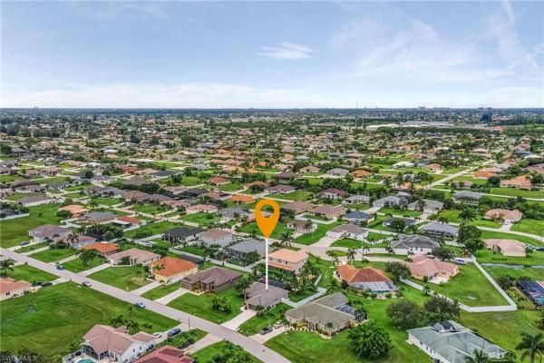 2326 27th St, Cape Coral, Florida 33914, image 1