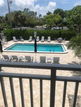 216 Banyan Blvd, Naples, Florida 34102, image 2