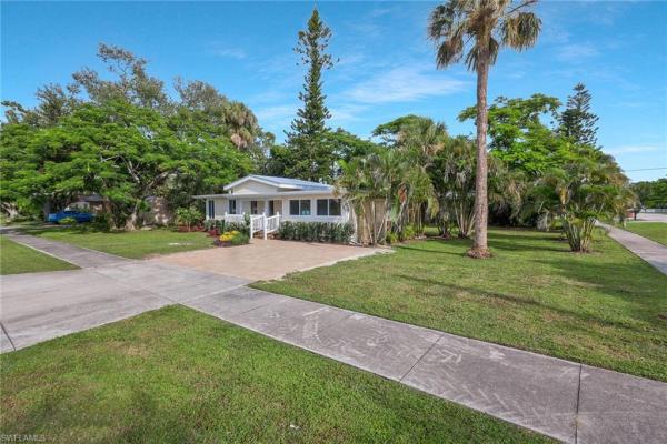 Palmlee Park, 1755 Oakley Ave, Fort Myers, Florida 33901, image 1