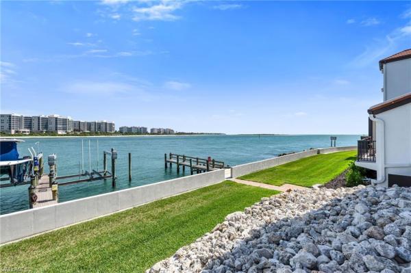 504 La Peninsula Blvd, Naples, Florida 34113, image 1