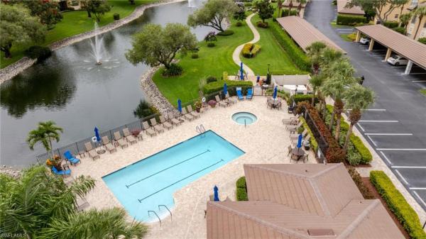 200 Vintage Cir #103, Naples, Florida 34119, image 1