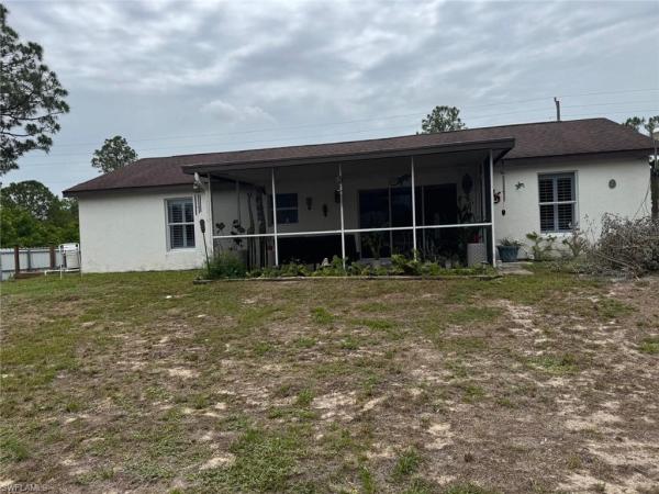 Lehigh Acres, 2606 W 51st St, Lehigh Acres, Florida 33971, image 2
