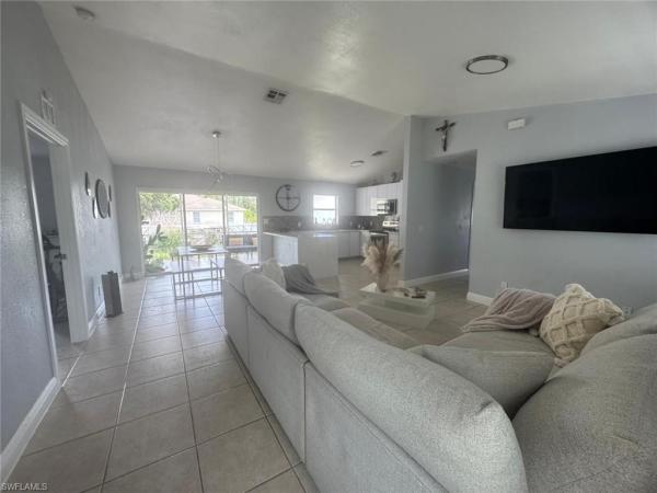 Lehigh Acres, 2606 W 51st St, Lehigh Acres, Florida 33971, image 1