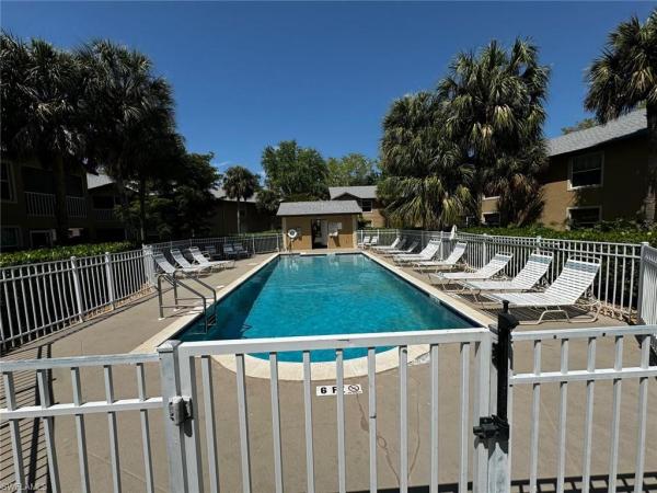 9570 Crescent Garden Dr #201, Naples, Florida 34109, image 1