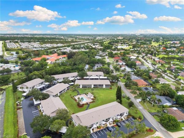 236 Pebble Beach Cir #A202, Naples, Florida 34113, image 2