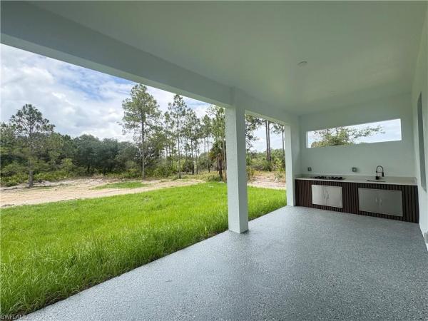 Lehigh Acres, 1654 Poinsettia Ave, Lehigh Acres, Florida 33972, image 2