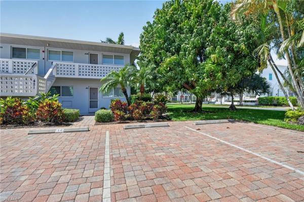 421 S 12th Ave #A1, Naples, Florida 34102, image 1