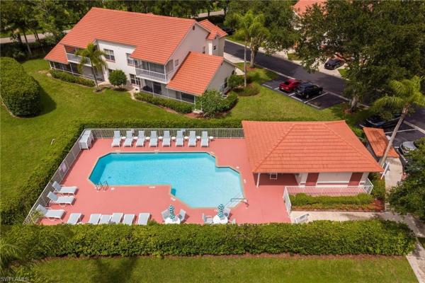 624 Windsor Sq #201, Naples, Florida 34104, image 3