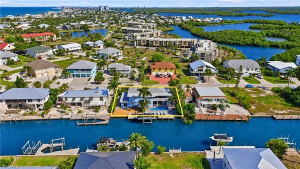 Flamingo Bayou, 21601/03 Widgeon Ter, Fort Myers Beach, Florida 33931, image 2