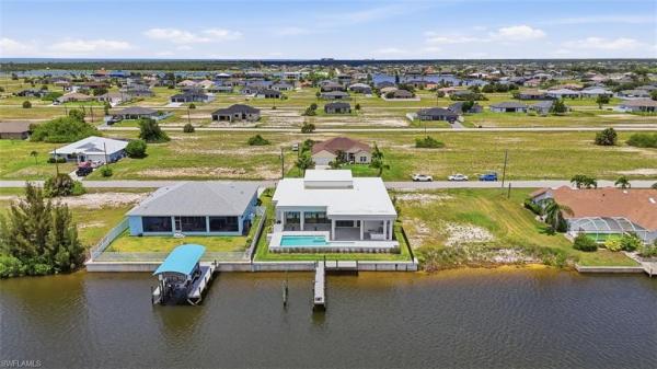 Cape Coral, 4240 33rd Ln, Cape Coral, Florida 33993, image 1