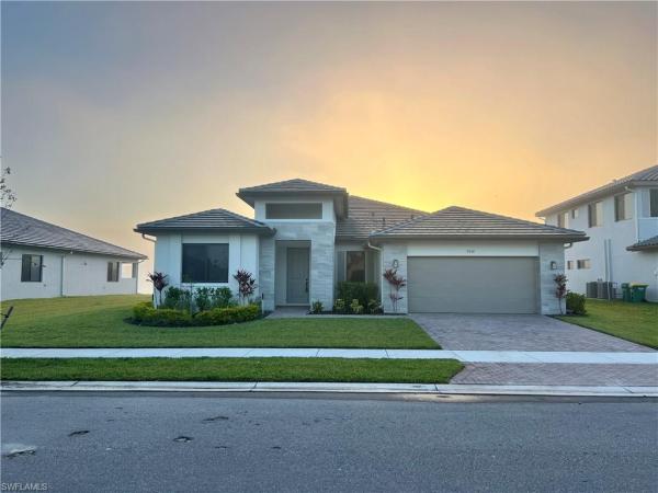 5114 Penella Ave, Naples, Florida 34142, image 3
