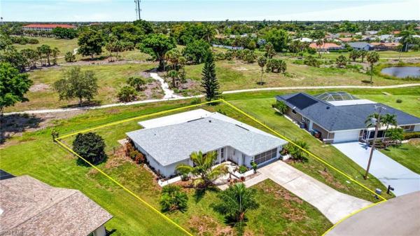 Cape Coral, 3848 7th Pl, Cape Coral, Florida 33904, image 3