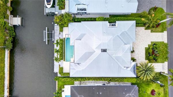 Royal Harbor, 2140 Tarpon Rd, Naples, Florida 34102, image 2