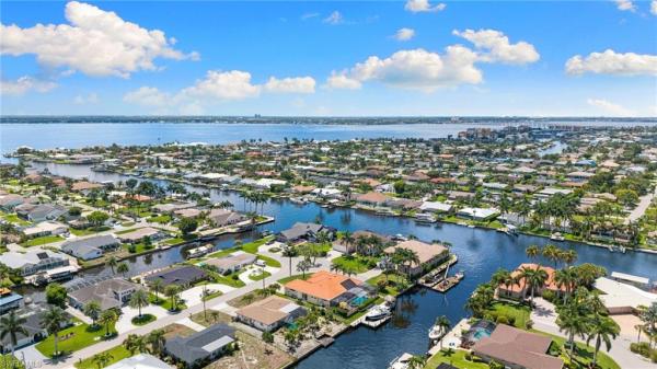 Cape Coral, 3522 19th Ave, Cape Coral, Florida 33904, image 1