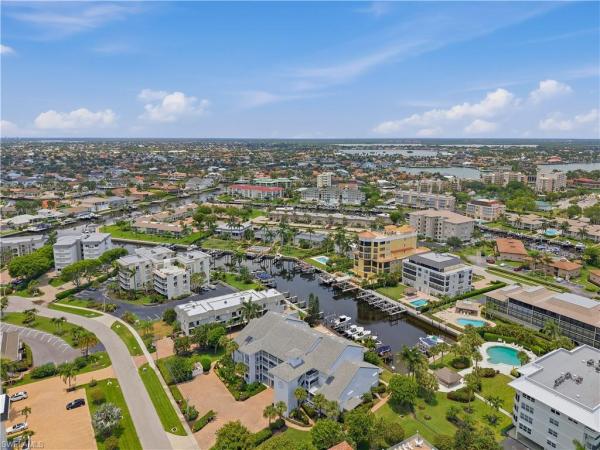 919 Huron Ct #301, Naples, Florida 34145, image 3